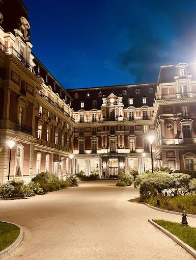Hotel du palais la nuit