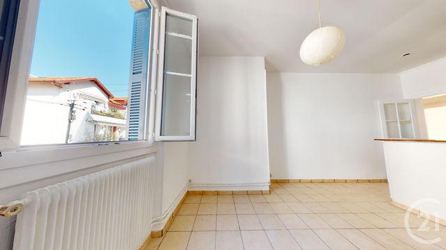 Appartement T4 à vendre - 4 pièces - 75.72 m2 - BIARRITZ - 64 - AQUITAINE - Century 21 Berritzea