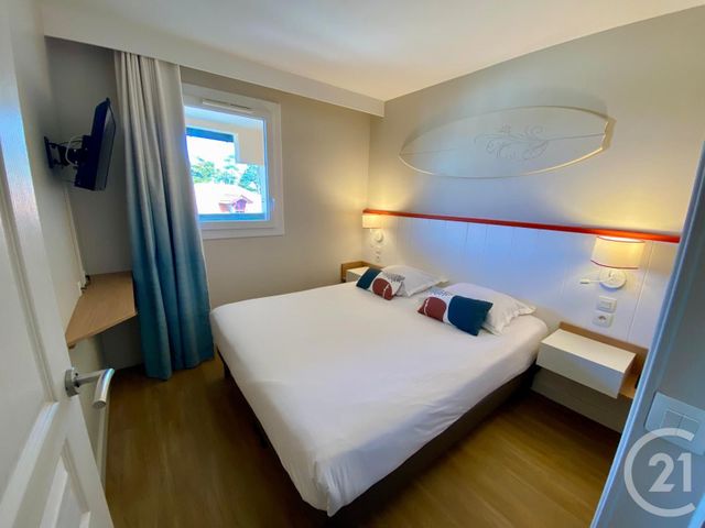 Afficher la photo en grand Appartement T2 à vendre - 2 pièces - 43.0 m2 - BIARRITZ - 64 - AQUITAINE - Century 21 Berritzea