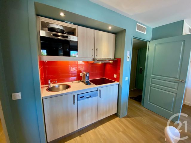 Afficher la photo en grand Appartement T2 à vendre - 2 pièces - 43.0 m2 - BIARRITZ - 64 - AQUITAINE - Century 21 Berritzea