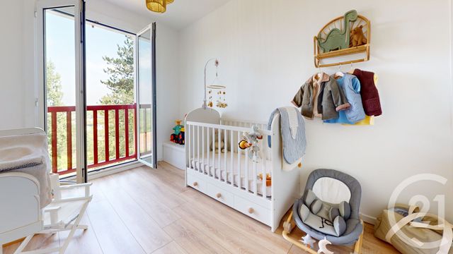 Afficher la photo en grand Appartement à vendre - 4 pièces - 78.04 m2 - MOUGUERRE - 64 - AQUITAINE - Century 21 Berritzea