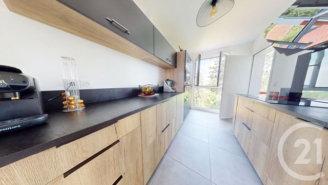 Afficher la photo en grand Appartement à vendre - 4 pièces - 78.04 m2 - MOUGUERRE - 64 - AQUITAINE - Century 21 Berritzea