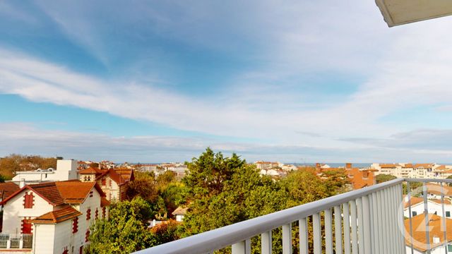 Appartement F5 à vendre - 5 pièces - 93.0 m2 - BIARRITZ - 64 - AQUITAINE - Century 21 Berritzea