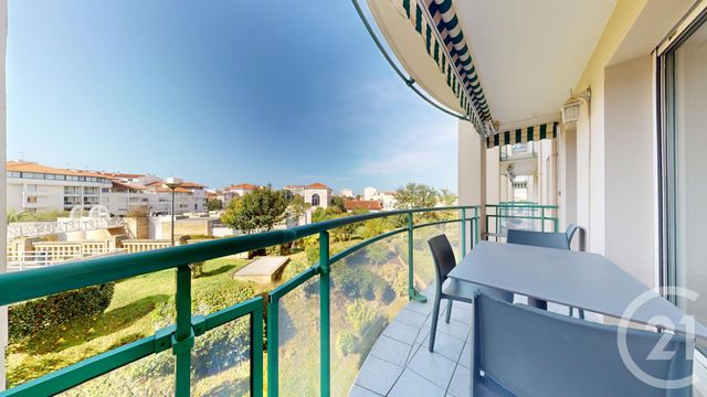 Appartement à vendre - 2 pièces - 52.79 m2 - BIARRITZ - 64 - AQUITAINE - Century 21 Berritzea