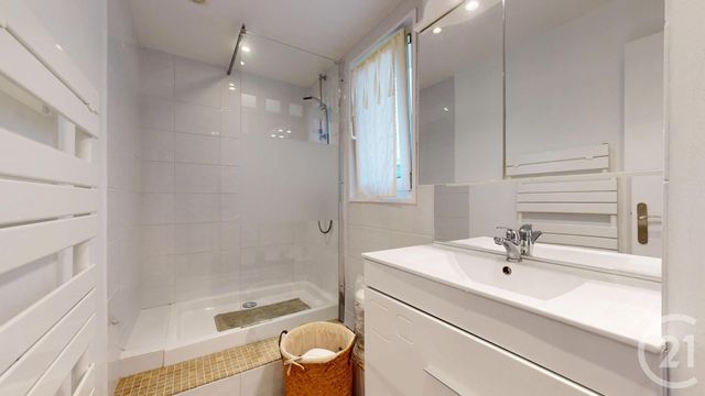 Afficher la photo en grand Appartement T2 à vendre - 2 pièces - 58.9 m2 - BIARRITZ - 64 - AQUITAINE - Century 21 Berritzea