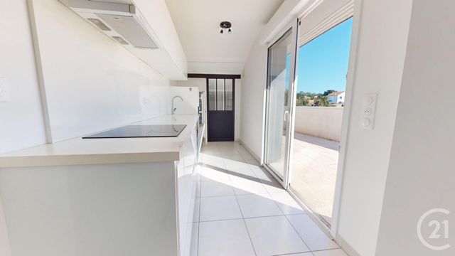 Appartement T4 à vendre - 4 pièces - 93.34 m2 - BOUCAU - 64 - AQUITAINE - Century 21 Berritzea