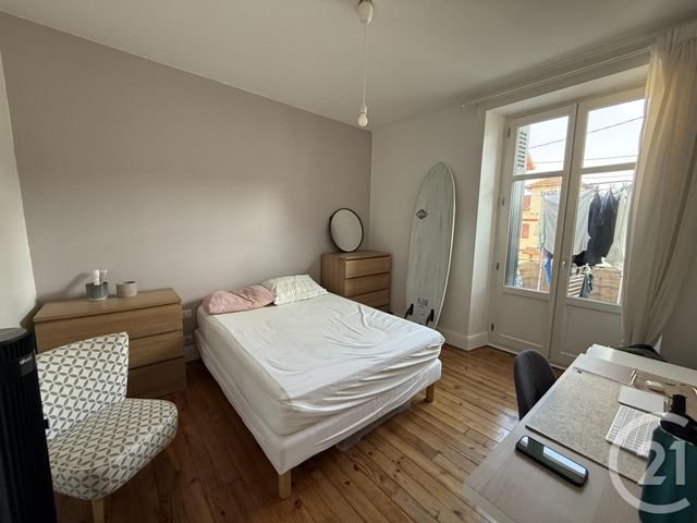 Afficher la photo en grand Appartement T3 à vendre - 3 pièces - 49.0 m2 - BIARRITZ - 64 - AQUITAINE - Century 21 Berritzea