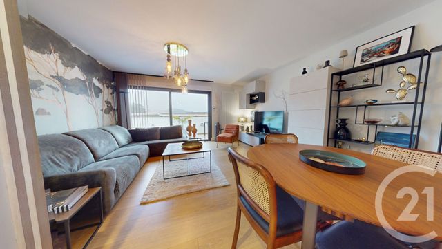 Appartement F4 à vendre - 4 pièces - 85.0 m2 - BIARRITZ - 64 - AQUITAINE - Century 21 Berritzea