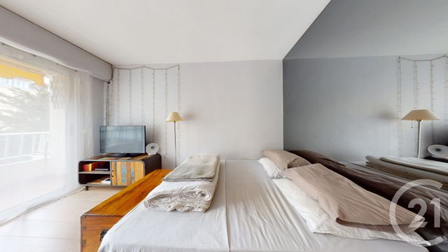 Appartement F3 à vendre - 3 pièces - 76.38 m2 - BIARRITZ - 64 - AQUITAINE - Century 21 Berritzea