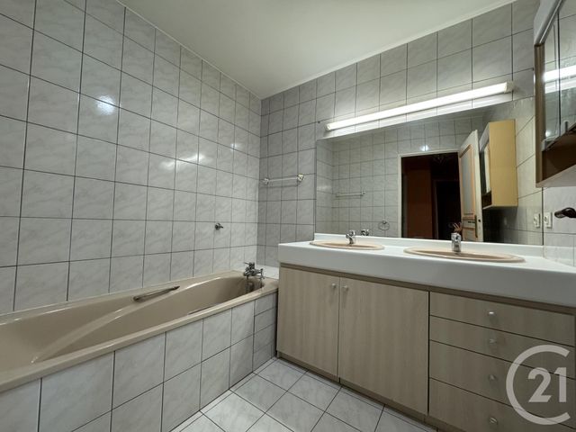 Appartement T4 à vendre - 4 pièces - 92.46 m2 - BIARRITZ - 64 - AQUITAINE - Century 21 Berritzea