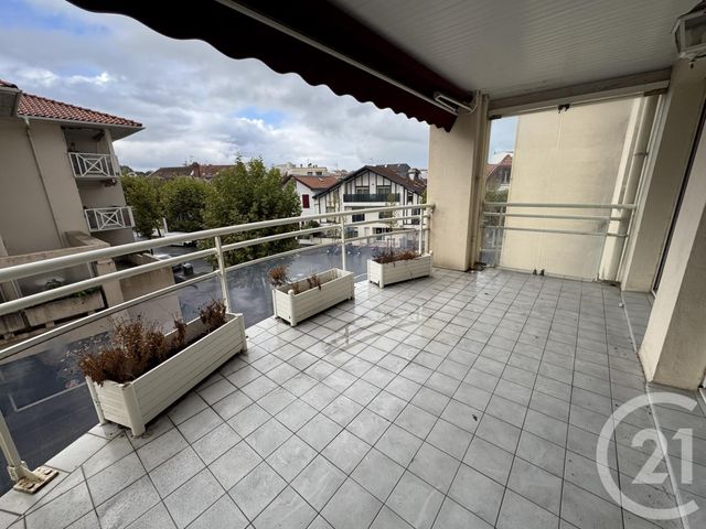 Appartement T4 à vendre - 4 pièces - 92.46 m2 - BIARRITZ - 64 - AQUITAINE - Century 21 Berritzea