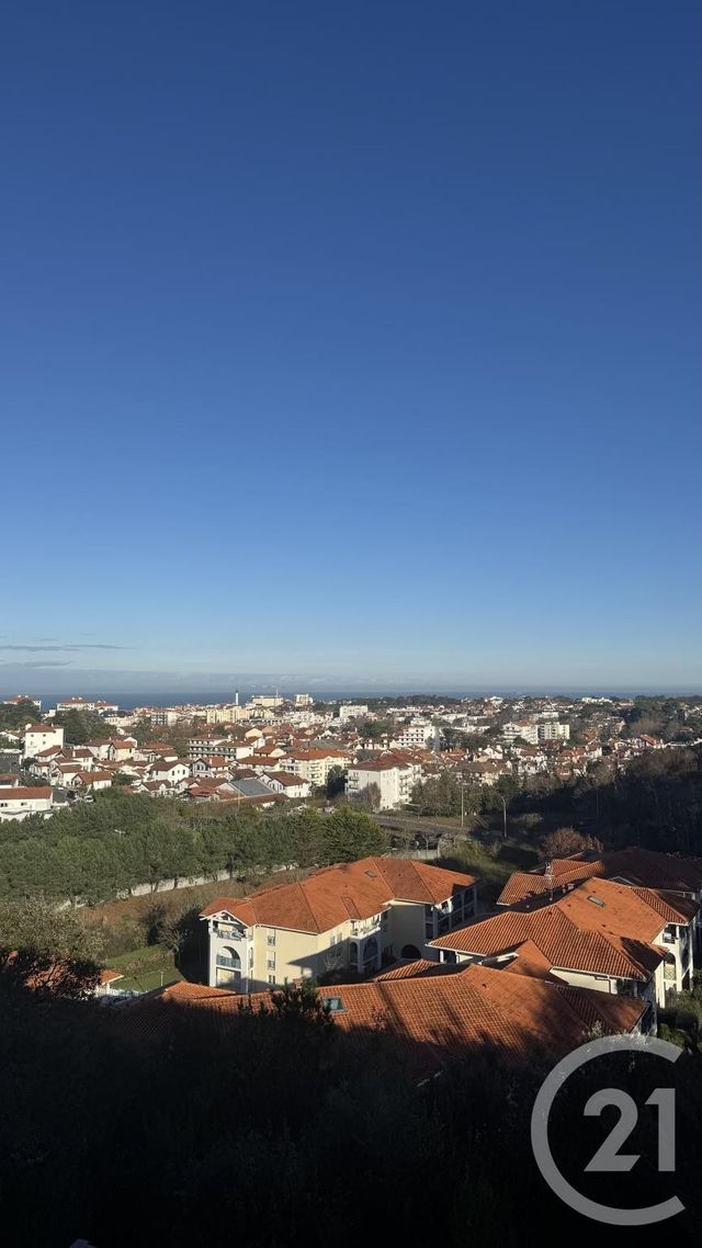 Appartement T4 à vendre - 4 pièces - 80.17 m2 - BIARRITZ - 64 - AQUITAINE - Century 21 Berritzea