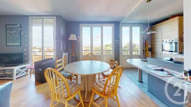Appartement T4 à vendre - 4 pièces - 80.17 m2 - BIARRITZ - 64 - AQUITAINE - Century 21 Berritzea