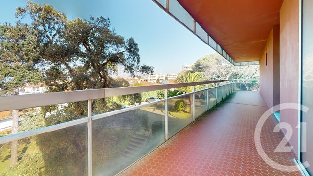 Appartement T3 à vendre - 3 pièces - 61.39 m2 - BIARRITZ - 64 - AQUITAINE - Century 21 Berritzea