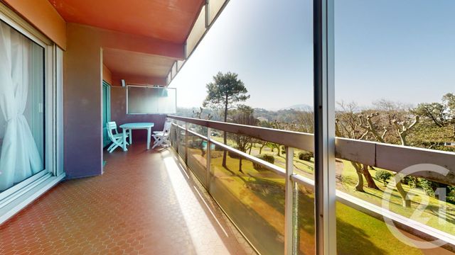 Appartement T3 à vendre - 3 pièces - 61.39 m2 - BIARRITZ - 64 - AQUITAINE - Century 21 Berritzea