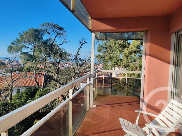 Appartement T3 à vendre - 3 pièces - 61.39 m2 - BIARRITZ - 64 - AQUITAINE - Century 21 Berritzea