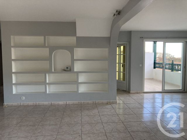 maison à louer - 5 pièces - 135.91 m2 - ANGLET - 64 - AQUITAINE - Century 21 Berritzea