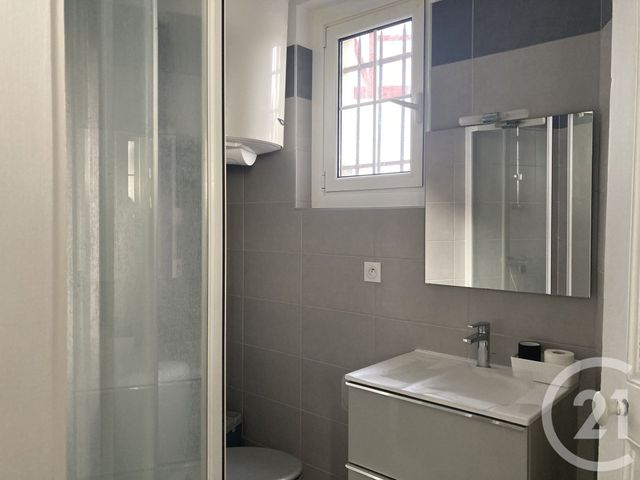 Appartement Studio à louer - 1 pièce - 25.1 m2 - BIARRITZ - 64 - AQUITAINE - Century 21 Berritzea