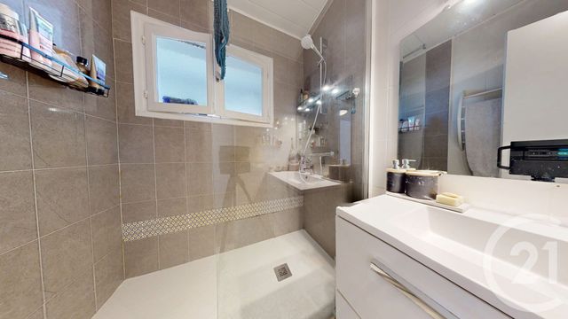 Appartement T3 à vendre - 3 pièces - 66.8 m2 - ANGLET - 64 - AQUITAINE - Century 21 Berritzea
