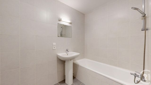 Appartement T4 à vendre - 4 pièces - 76.0 m2 - BIDART - 64 - AQUITAINE - Century 21 Berritzea