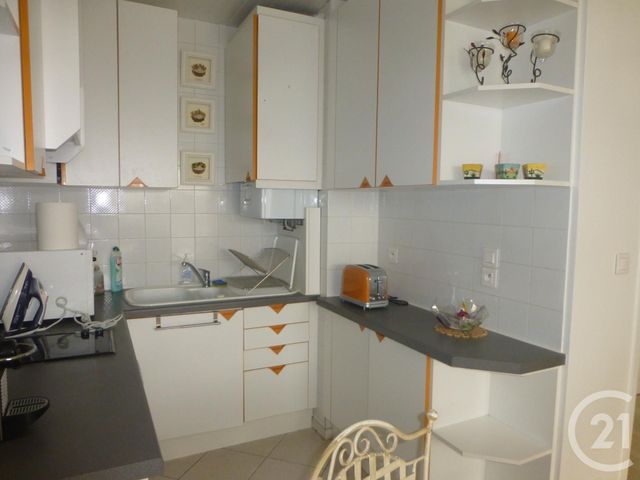 Appartement F2 à louer - 2 pièces - 38.26 m2 - BIARRITZ - 64 - AQUITAINE - Century 21 Berritzea