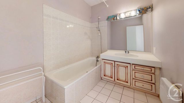 Appartement F2 à vendre - 2 pièces - 52.48 m2 - BIARRITZ - 64 - AQUITAINE - Century 21 Berritzea