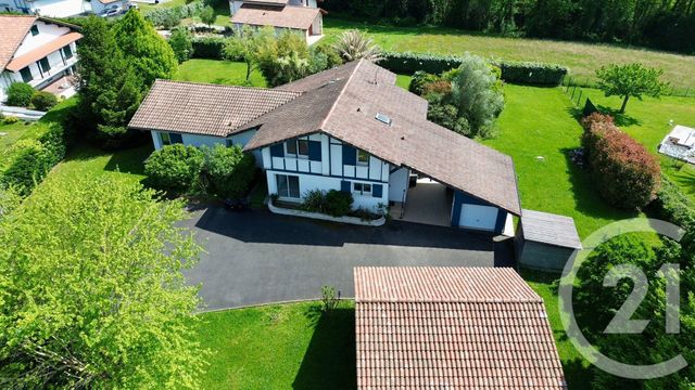 maison à vendre - 5 pièces - 176.98 m2 - ARCANGUES - 64 - AQUITAINE - Century 21 Berritzea