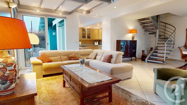 maison à vendre - 5 pièces - 176.98 m2 - ARCANGUES - 64 - AQUITAINE - Century 21 Berritzea