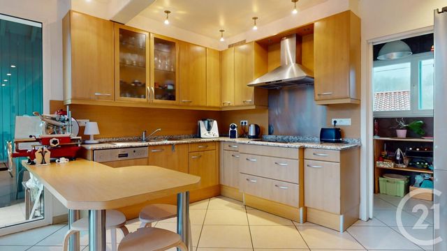 maison à vendre - 5 pièces - 176.98 m2 - ARCANGUES - 64 - AQUITAINE - Century 21 Berritzea