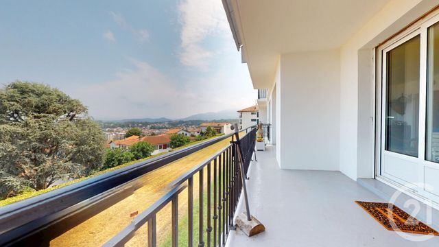 Appartement F4 à vendre - 4 pièces - 101.52 m2 - CIBOURE - 64 - AQUITAINE - Century 21 Berritzea