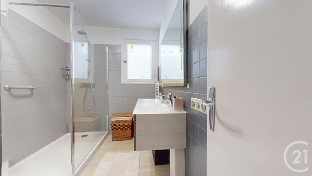 Appartement F4 à vendre - 4 pièces - 101.52 m2 - CIBOURE - 64 - AQUITAINE - Century 21 Berritzea