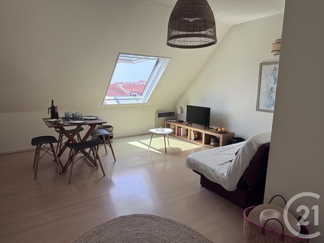 Appartement Studio à vendre - 1 pièce - 24.92 m2 - BIARRITZ - 64 - AQUITAINE - Century 21 Berritzea