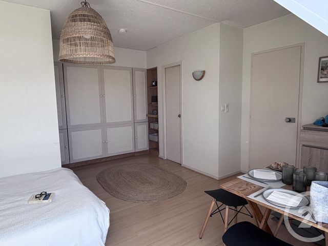 Appartement Studio à vendre - 1 pièce - 24.92 m2 - BIARRITZ - 64 - AQUITAINE - Century 21 Berritzea