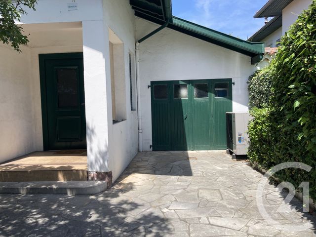 maison à louer - 4 pièces - 116.02 m2 - BIARRITZ - 64 - AQUITAINE - Century 21 Berritzea