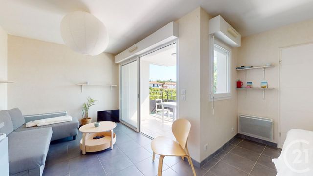 Appartement Studio à vendre - 1 pièce - 28.58 m2 - ARBONNE - 64 - AQUITAINE - Century 21 Berritzea