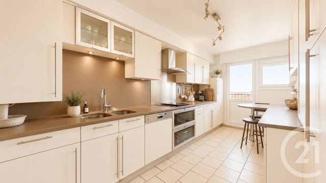 Appartement T5 à vendre - 5 pièces - 111.35 m2 - BIARRITZ - 64 - AQUITAINE - Century 21 Berritzea