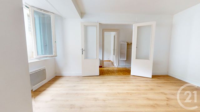 Appartement F1 bis à vendre - 2 pièces - 31.4 m2 - BIARRITZ - 64 - AQUITAINE - Century 21 Berritzea