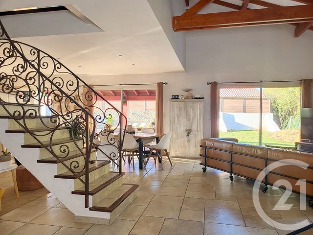 maison à vendre - 9 pièces - 246.0 m2 - ST PIERRE D IRUBE - 64 - AQUITAINE - Century 21 Berritzea