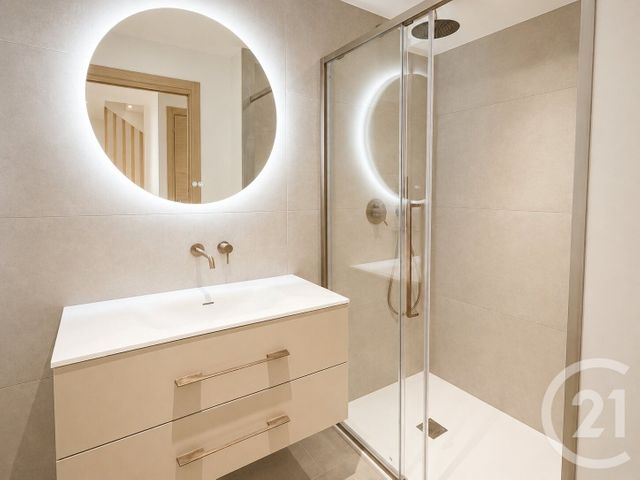 Appartement T5 à vendre - 5 pièces - 162.05 m2 - BIARRITZ - 64 - AQUITAINE - Century 21 Berritzea