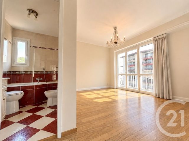 Appartement F3 bis à vendre - 4 pièces - 92.76 m2 - BIARRITZ - 64 - AQUITAINE - Century 21 Berritzea