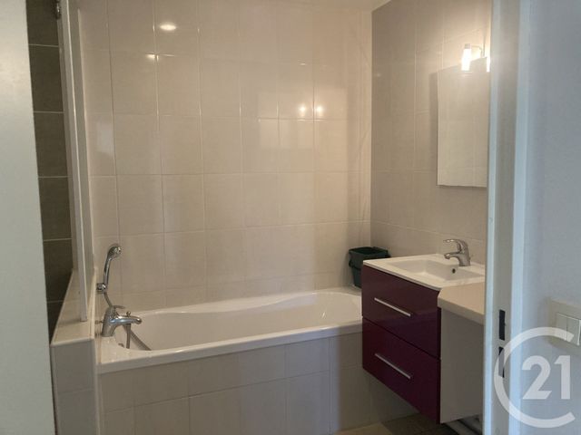 Appartement F2 bis à louer - 3 pièces - 71.54 m2 - CIBOURE - 64 - AQUITAINE - Century 21 Berritzea