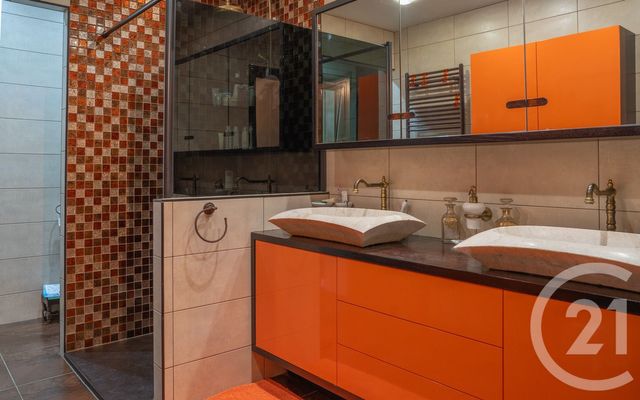 Appartement T5 à vendre - 5 pièces - 107.99 m2 - BIDART - 64 - AQUITAINE - Century 21 Berritzea