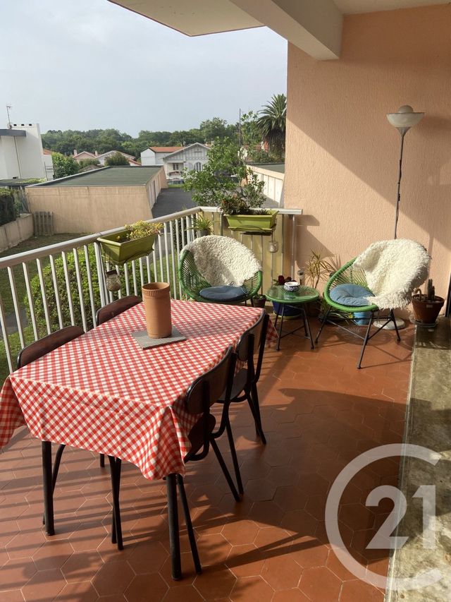 Appartement F4 à louer - 4 pièces - 81.32 m2 - BIARRITZ - 64 - AQUITAINE - Century 21 Berritzea