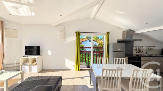 Appartement F3 à vendre - 3 pièces - 42.0 m2 - ASCAIN - 64 - AQUITAINE - Century 21 Berritzea