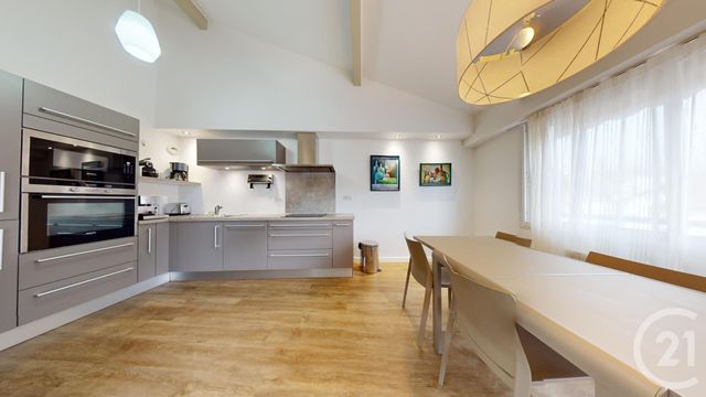 Afficher la photo en grand Appartement F4 à vendre - 4 pièces - 93.37 m2 - BIARRITZ - 64 - AQUITAINE - Century 21 Berritzea