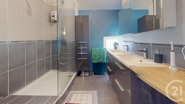 Afficher la photo en grand Appartement F3 à vendre - 3 pièces - 70.79 m2 - BAYONNE - 64 - AQUITAINE - Century 21 Berritzea