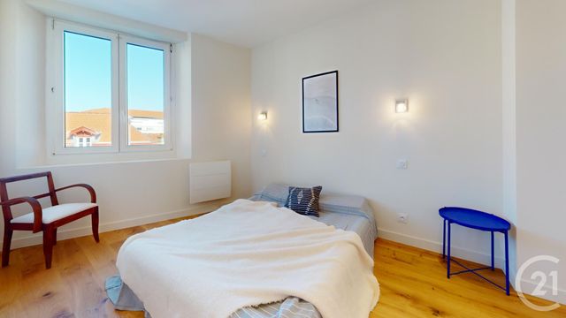 Afficher la photo en grand Appartement T4 à vendre - 4 pièces - 95.0 m2 - BIARRITZ - 64 - AQUITAINE - Century 21 Berritzea